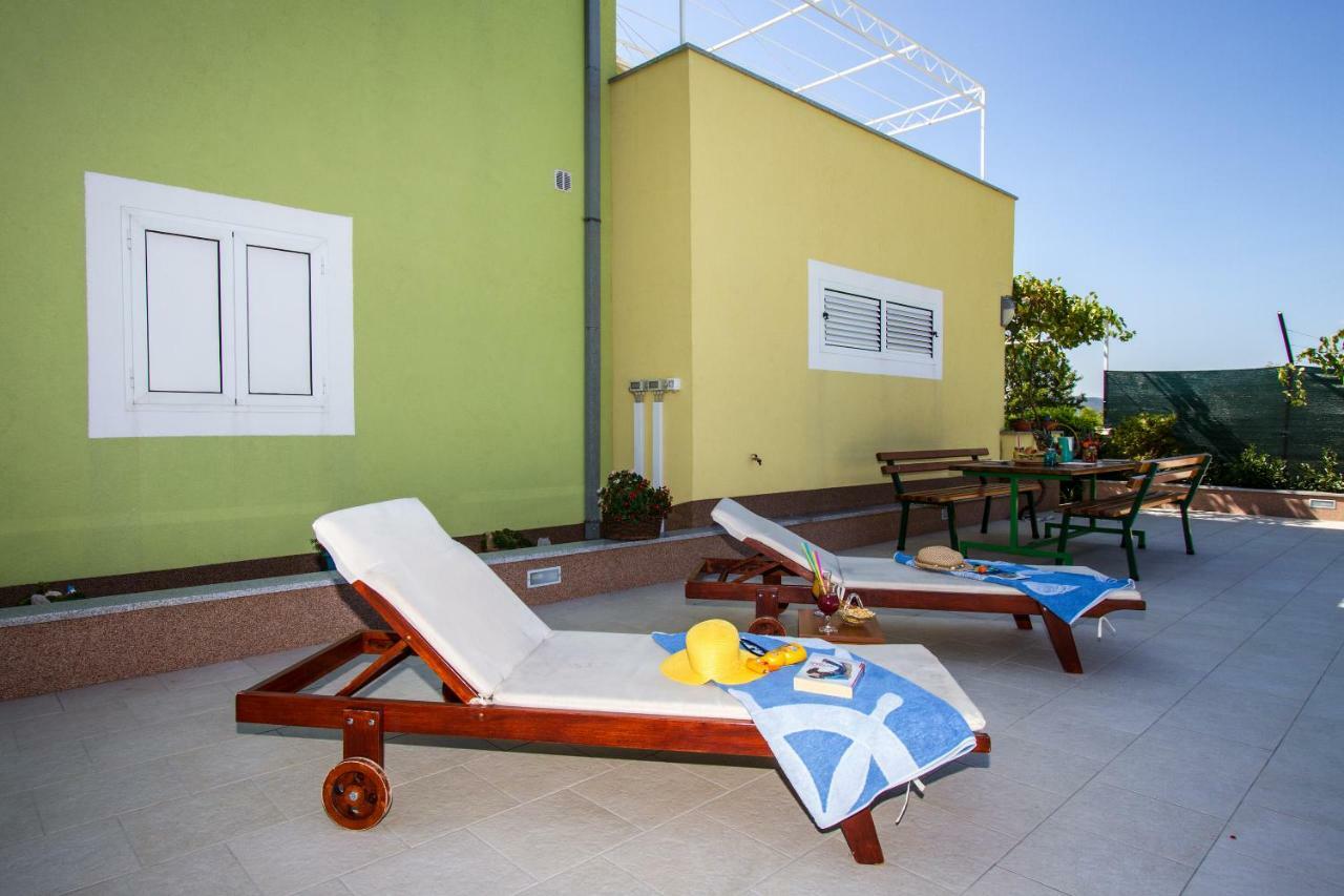 Holiday Residence Maja Katuni Exteriér fotografie